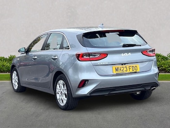 Used Kia Ceed 2023 for sale - 76455277: Photo