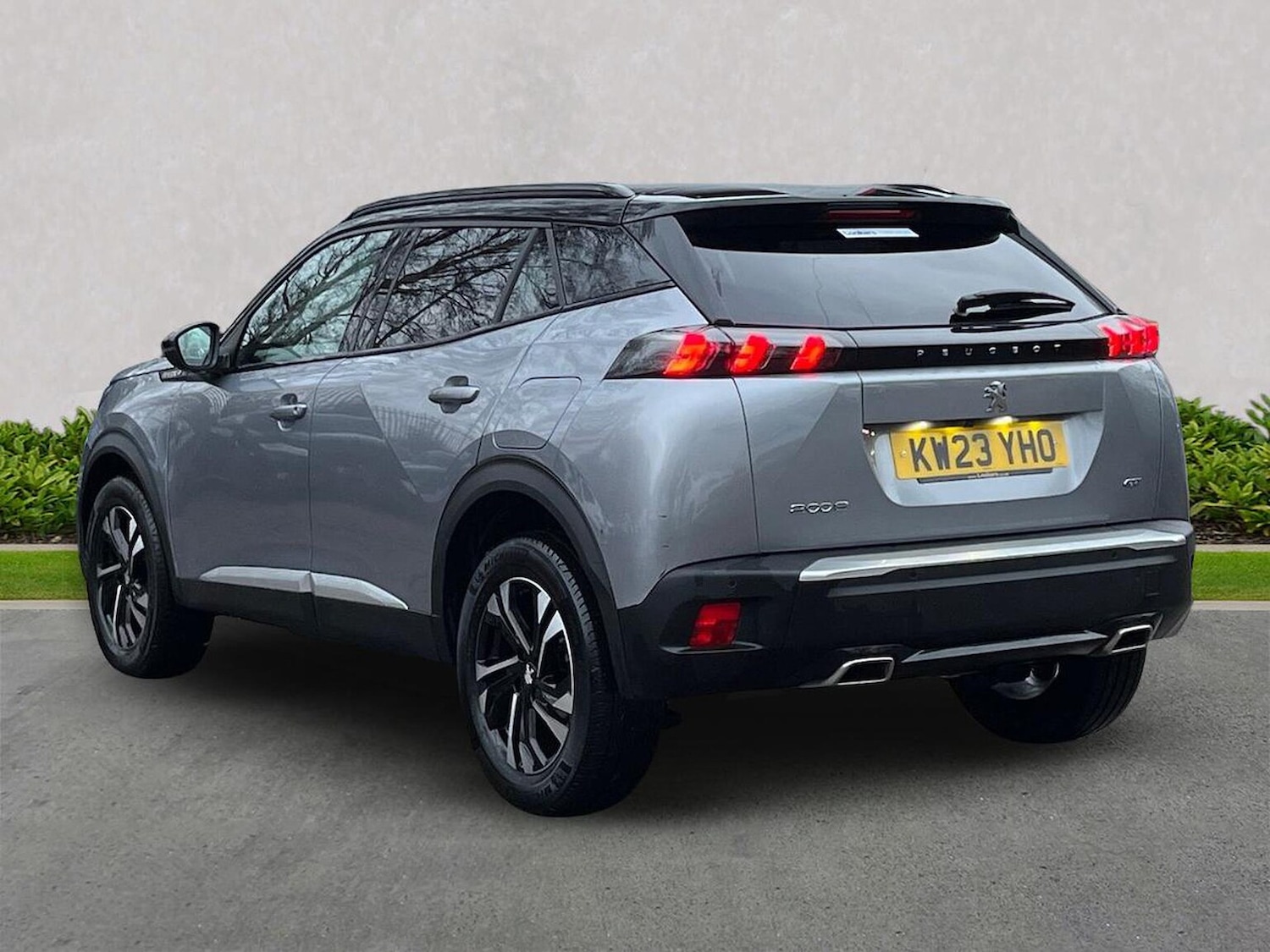 Used Peugeot 2008 2023 for sale - 76725826: Photo 2