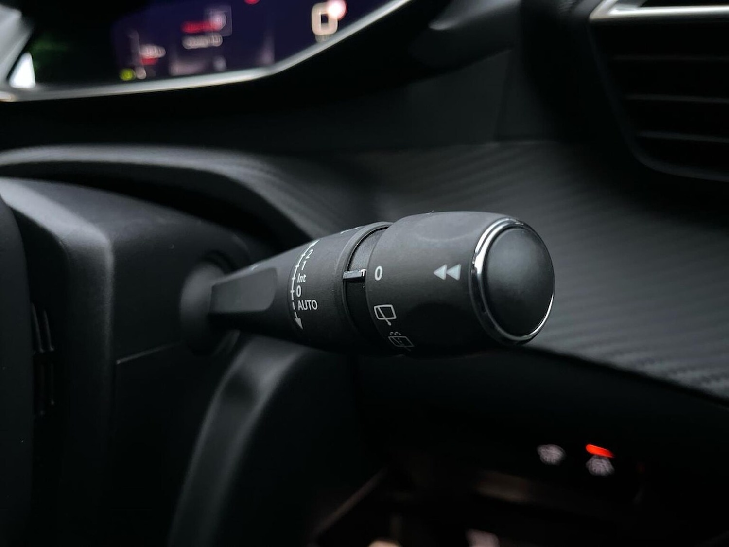 Used Peugeot 2008 2023 for sale - 76725826: Photo 30