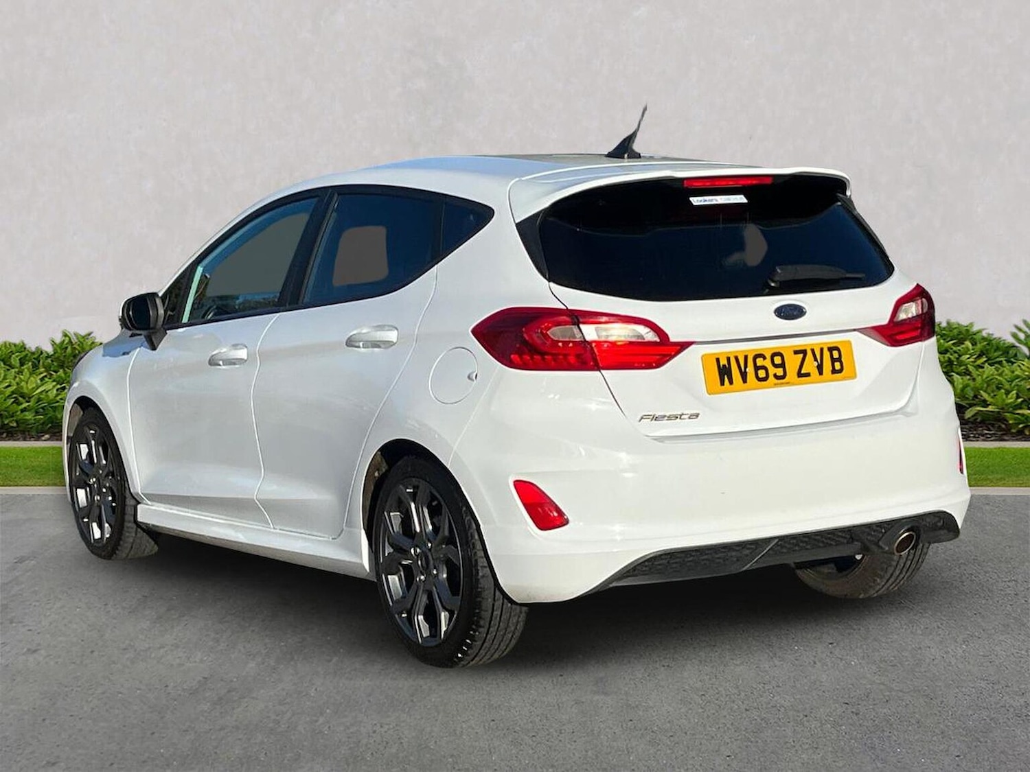 Used Ford Fiesta 2019 for sale - 76897075: Photo 2