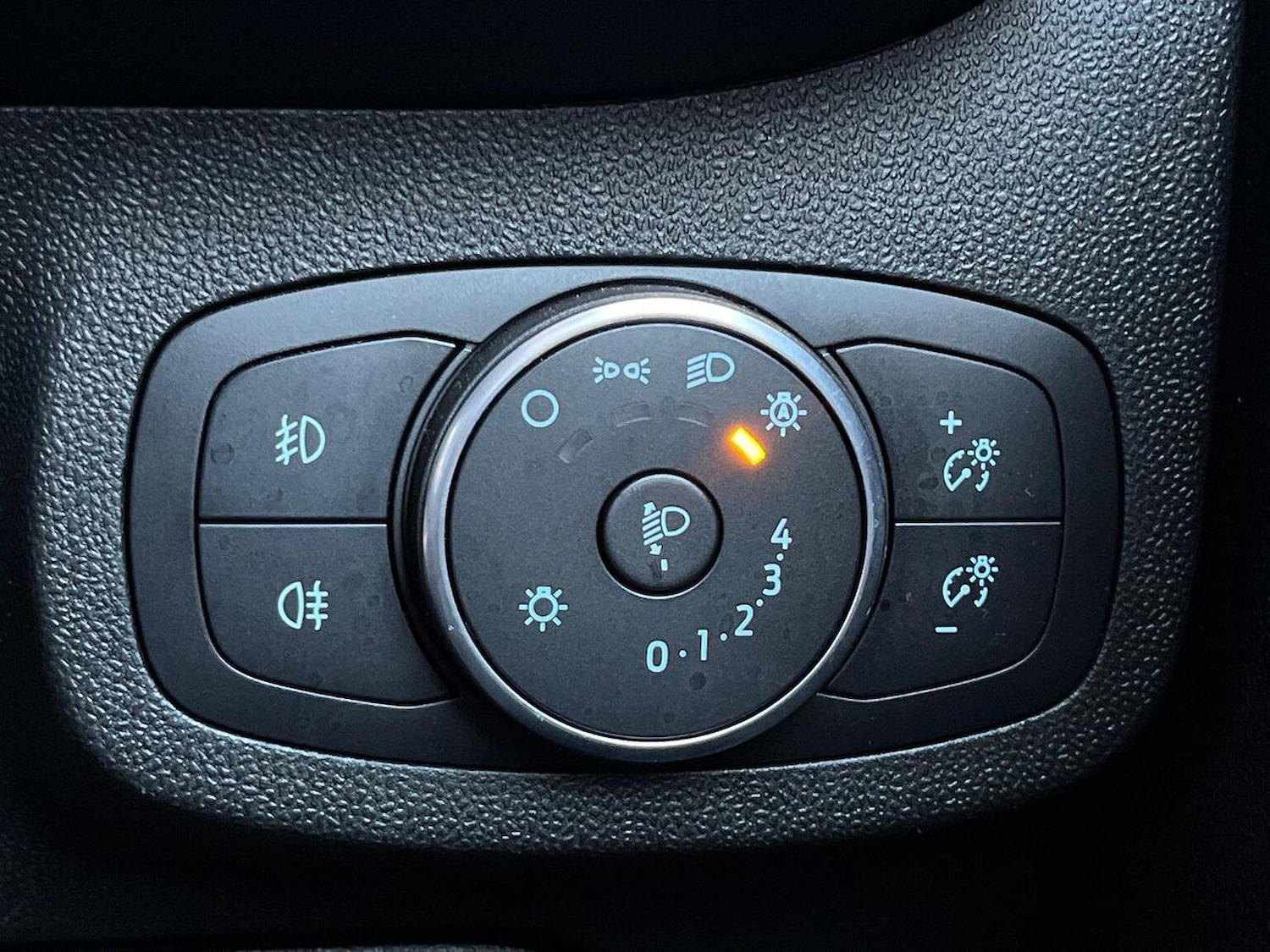 Used Ford Fiesta 2019 for sale - 76897075: Photo 23