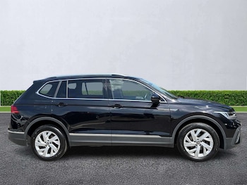 Used Volkswagen Tiguan Allspace 2024 for sale - 78670850: Photo