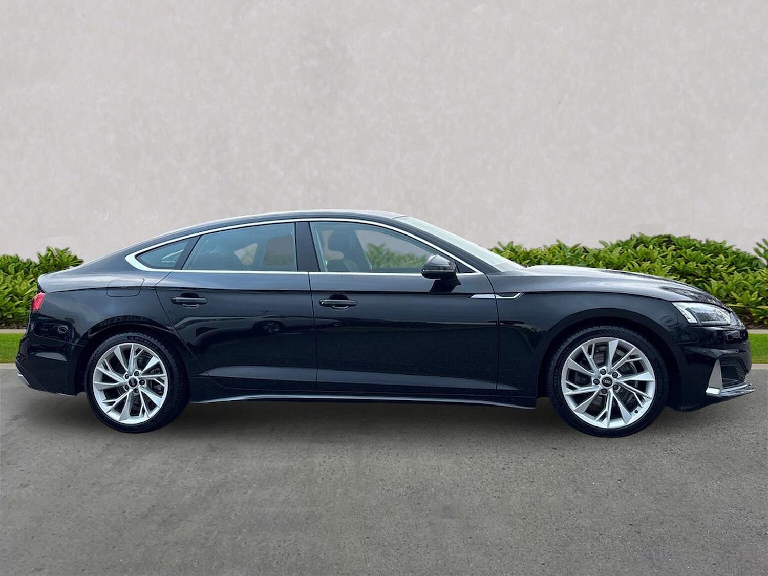 Used Audi A5 2023 for sale - 77687961: Photo 3