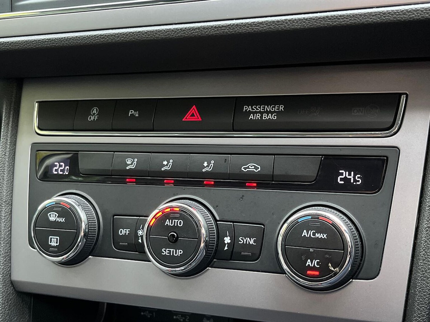 Used SEAT Leon 2017 for sale - 76531419: Photo 12