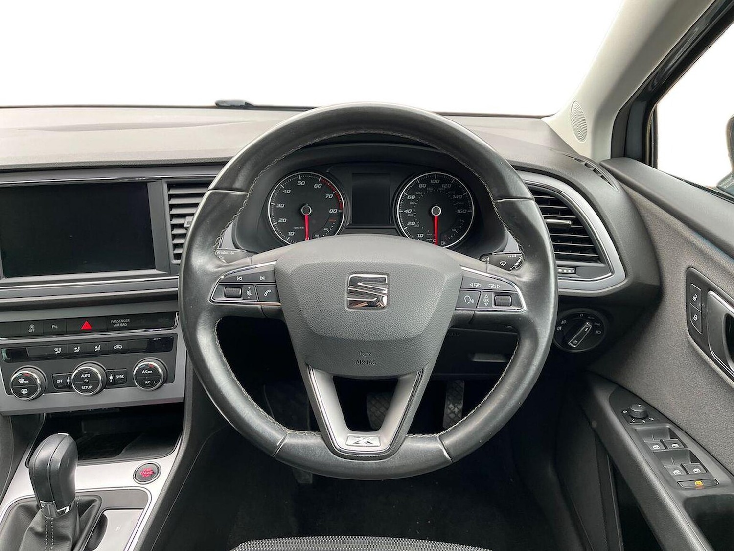 Used SEAT Leon 2017 for sale - 76531419: Photo 9