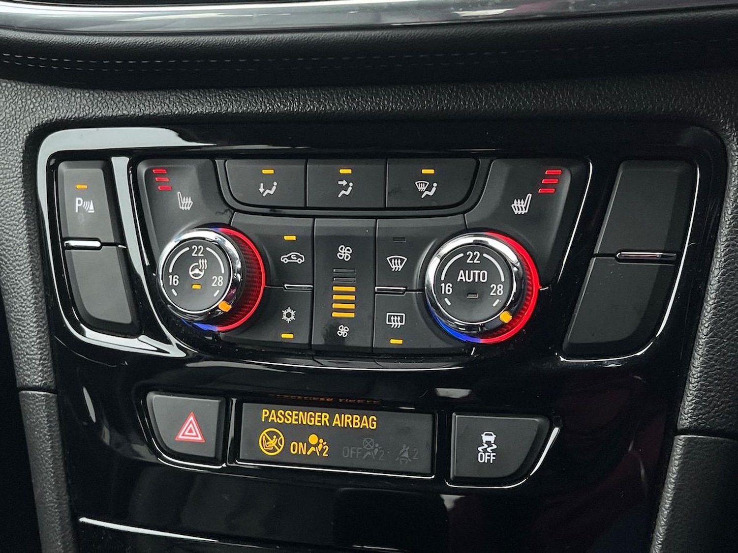 Used Vauxhall Mokka X 2017 for sale - 77056658: Photo 13