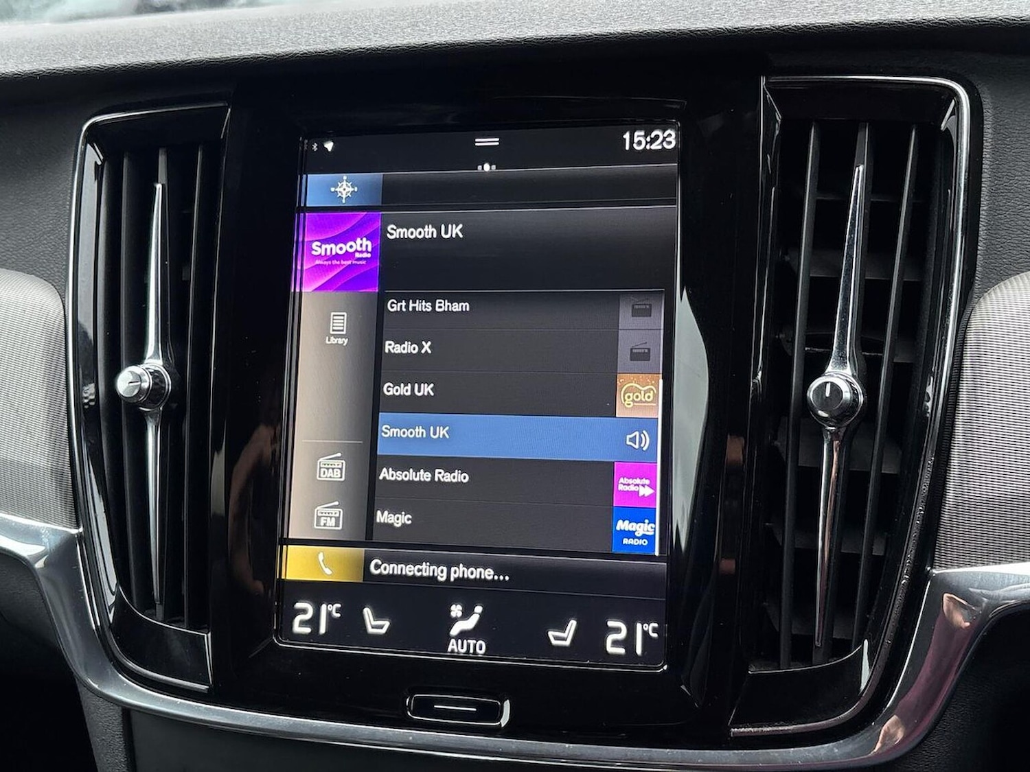 Used Volvo V90 2018 for sale - 77845335: Photo 11