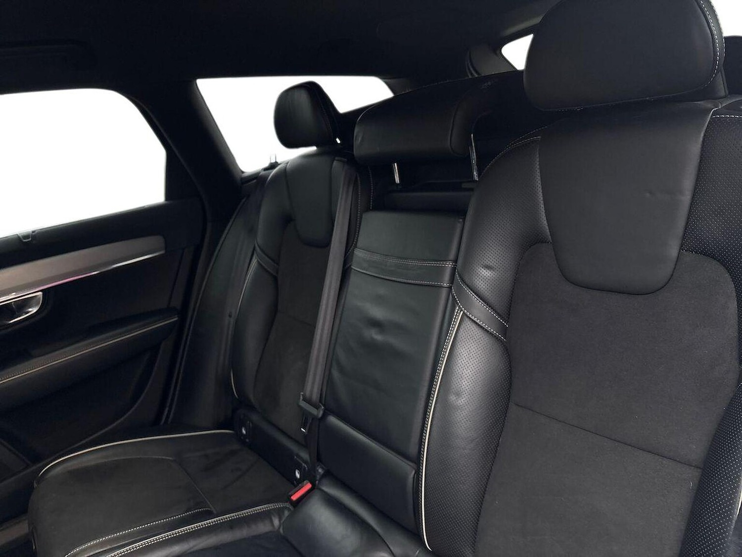 Used Volvo V90 2018 for sale - 77845335: Photo 16