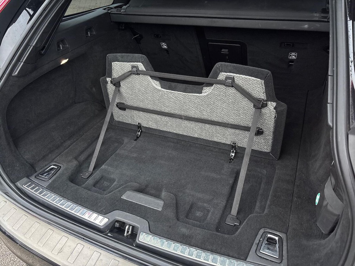 Used Volvo V90 2018 for sale - 77845335: Photo 42