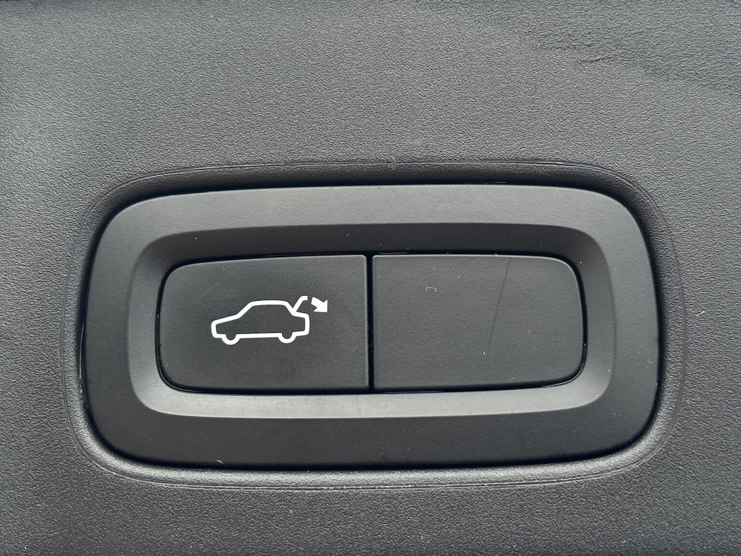 Used Volvo V90 2018 for sale - 77845335: Photo 44