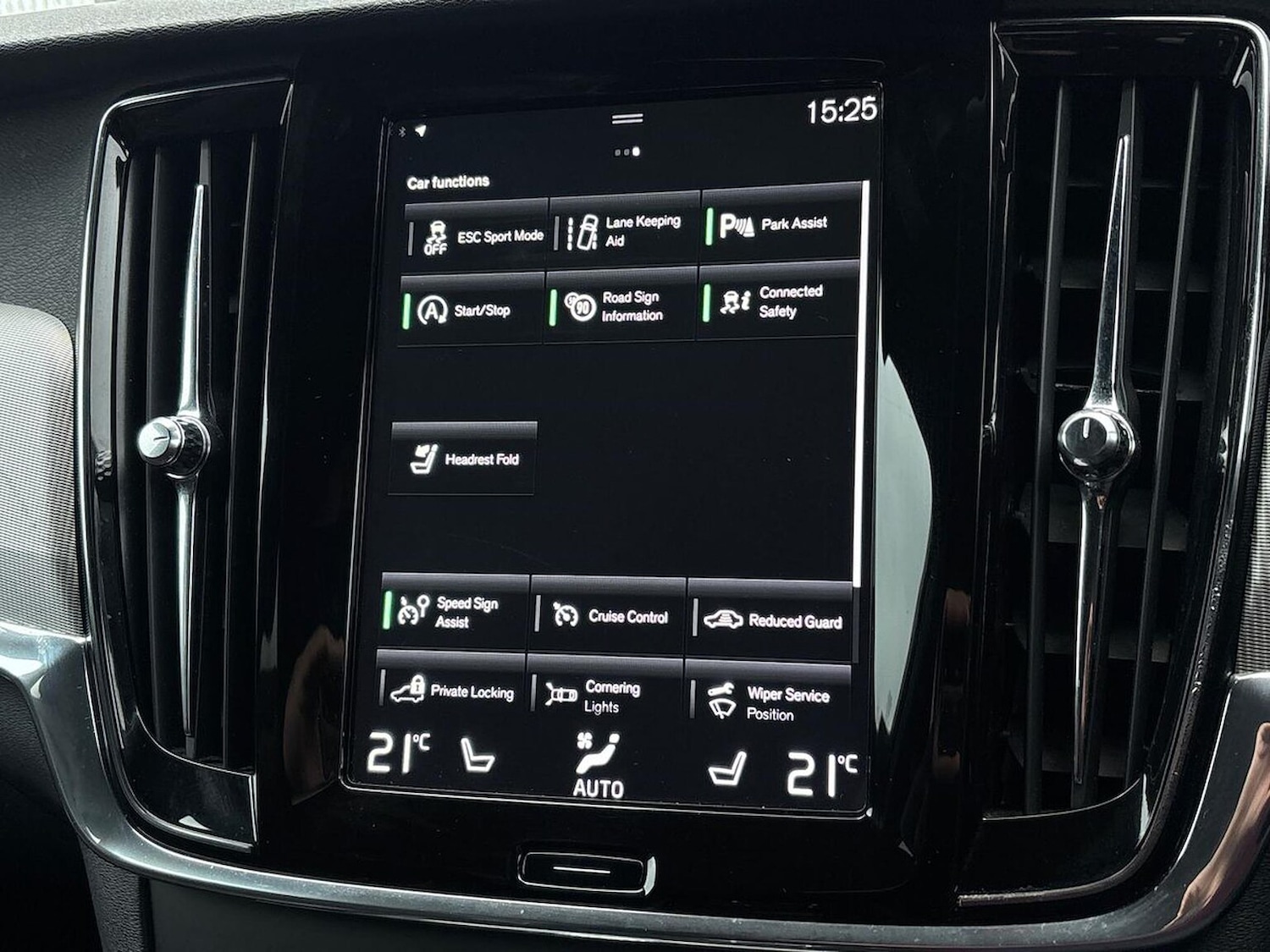 Used Volvo V90 2018 for sale - 77845335: Photo 46