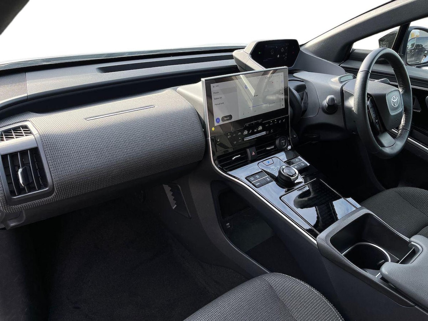 Used Toyota Other 2024 for sale - 76492401: Photo 7