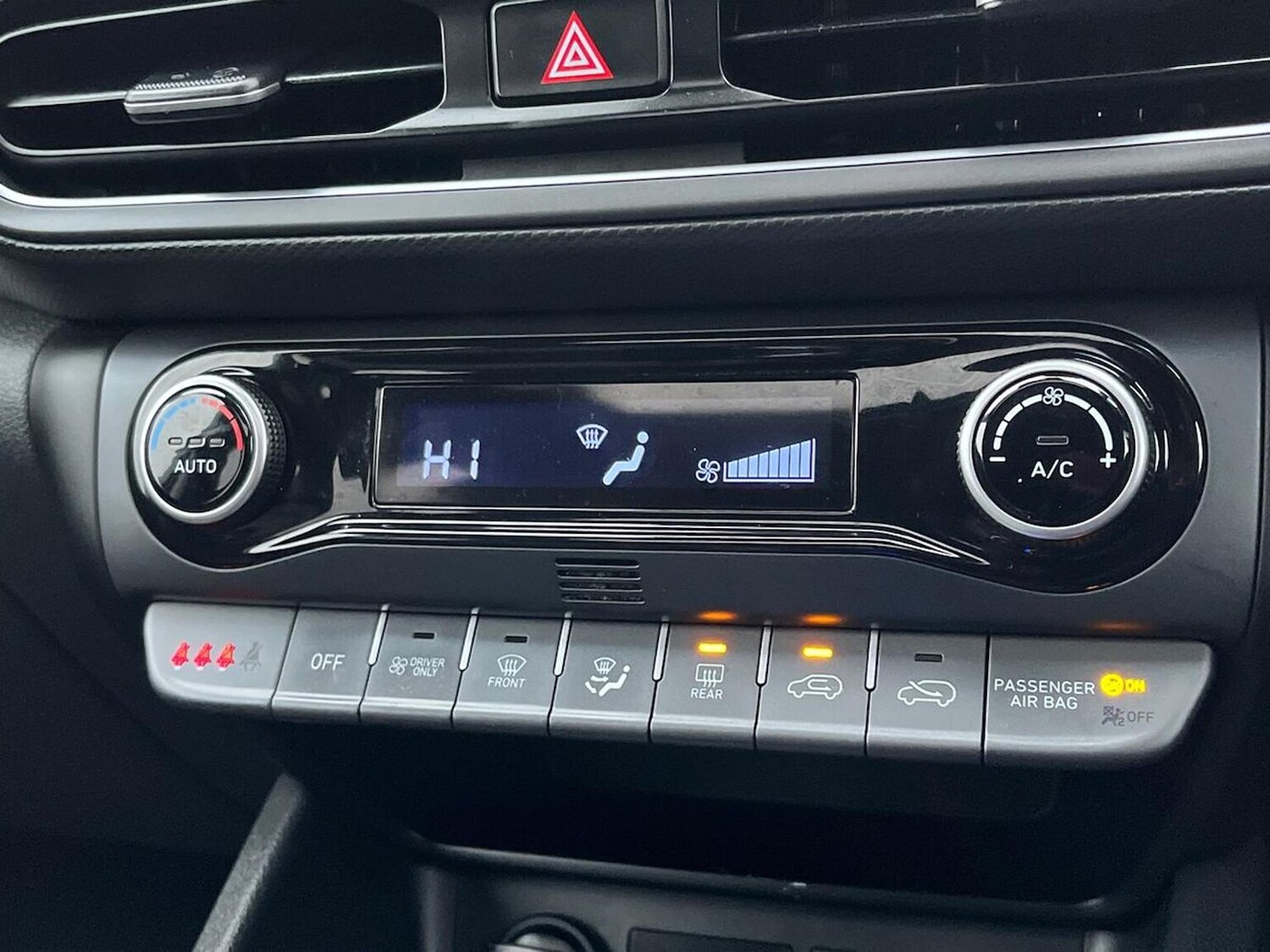 Used Hyundai KONA 2022 for sale - 77488524: Photo 12