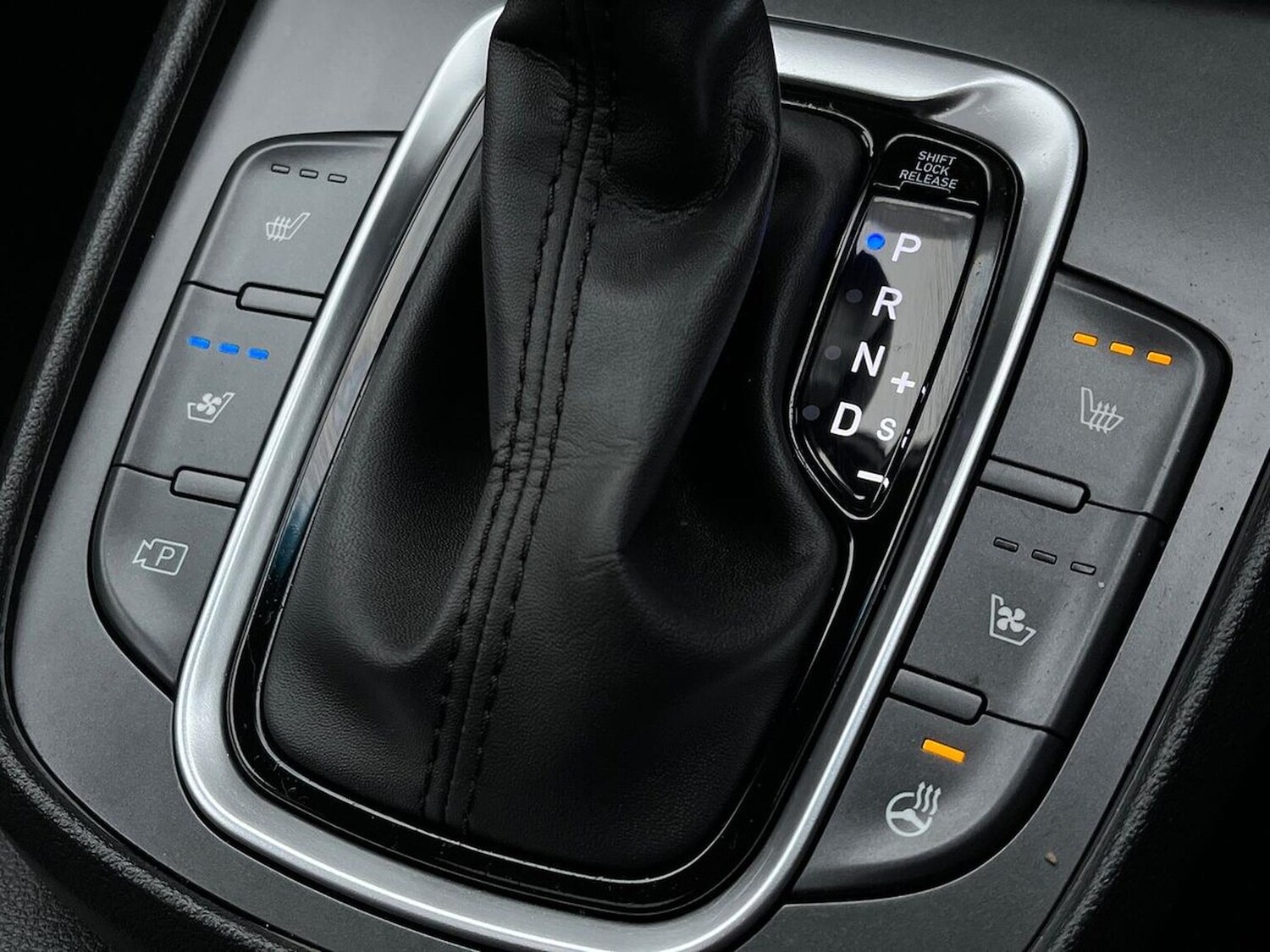 Used Hyundai KONA 2022 for sale - 77488524: Photo 47