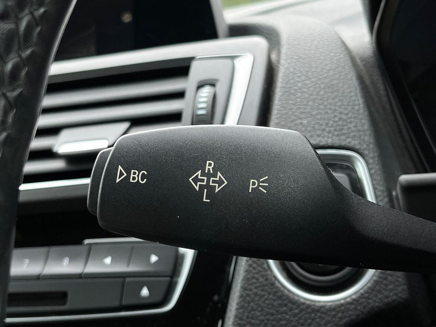 Used BMW 2 Series 2017 for sale - 76324655: Photo 28