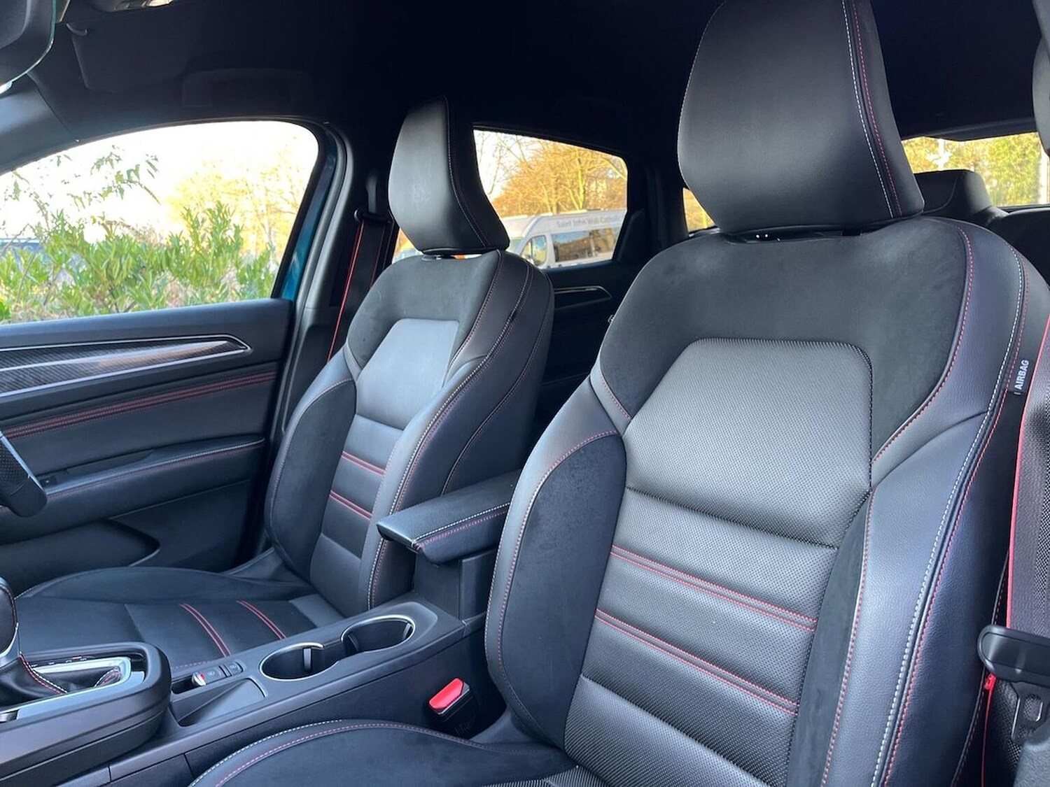 Used Renault Arkana 2022 for sale - 76799394: Photo 33