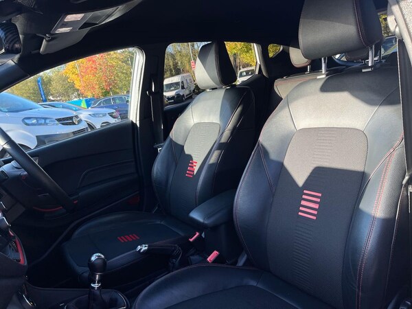 Used Ford Fiesta 2019 for sale - 76187082: Photo 32
