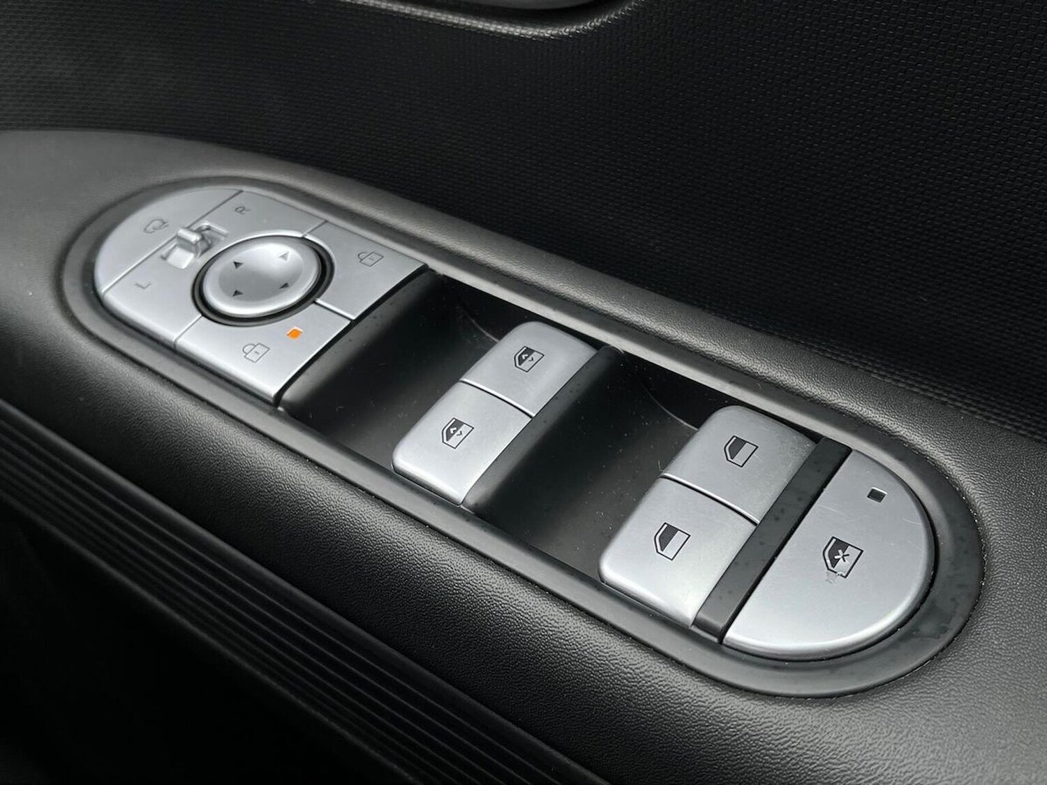 Used Hyundai IONIQ 5 2022 for sale - 76877938: Photo 22