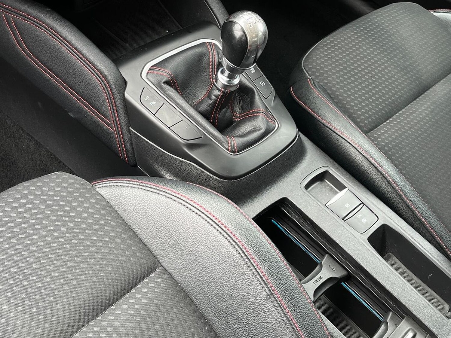 Used Ford Focus 2018 for sale - 78196403: Photo 15