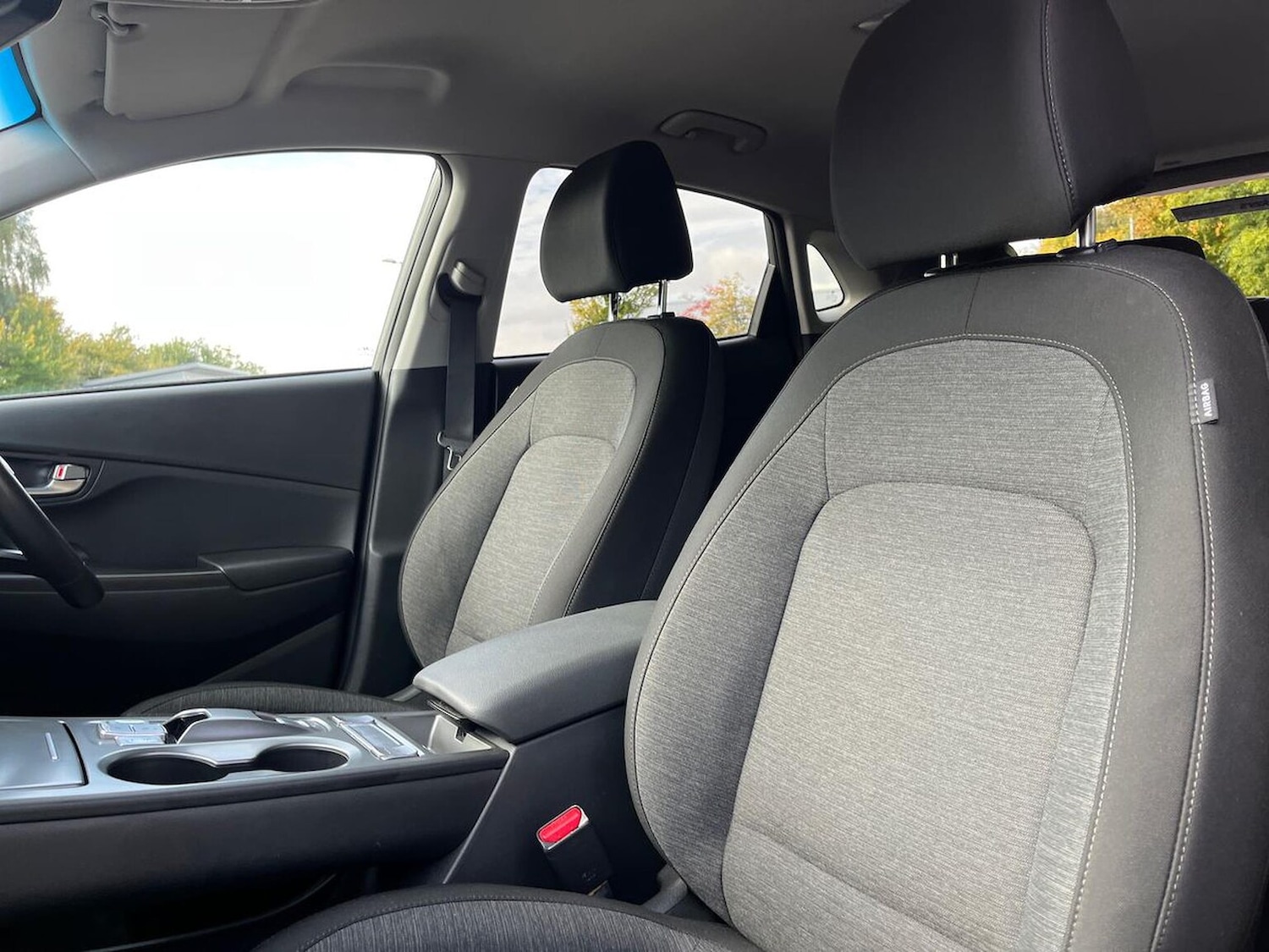 Used Hyundai KONA 2022 for sale - 76159564: Photo 32