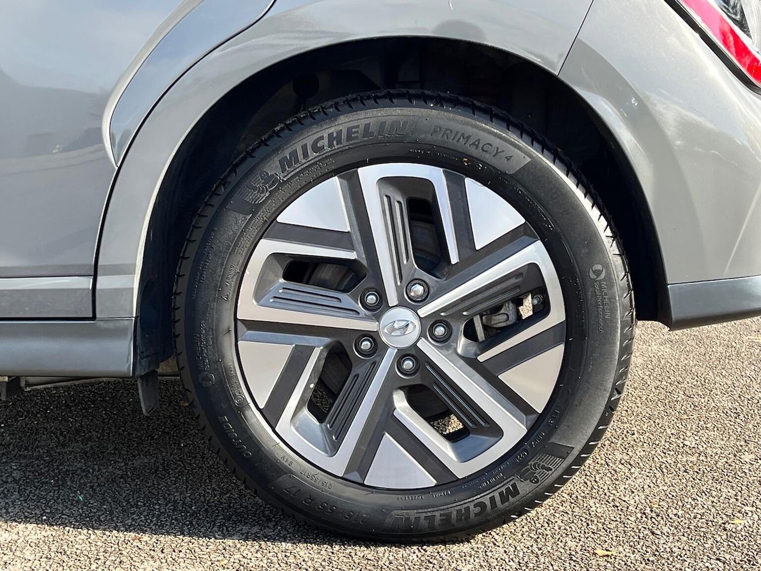 Used Hyundai KONA 2022 for sale - 76159564: Photo 6
