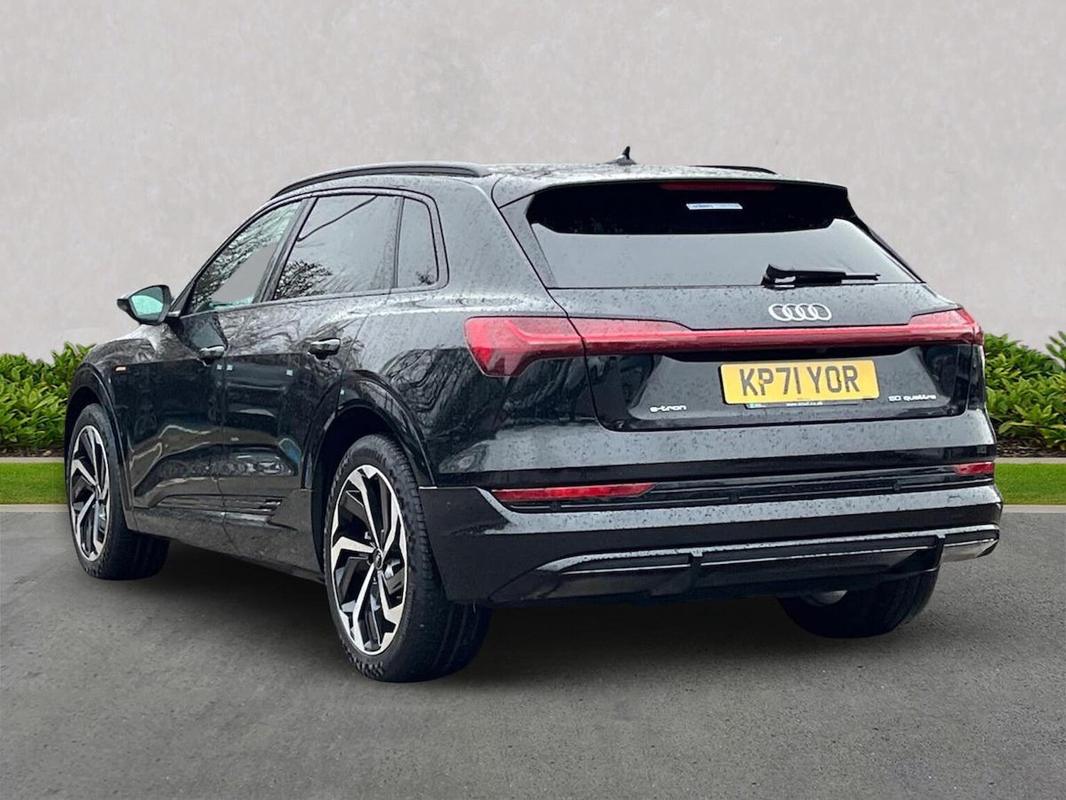 Used Audi e-tron 2021 for sale - 77024275: Photo 2