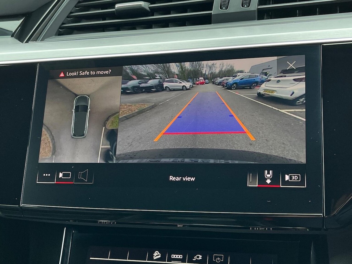 Used Audi e-tron 2021 for sale - 77024275: Photo 24