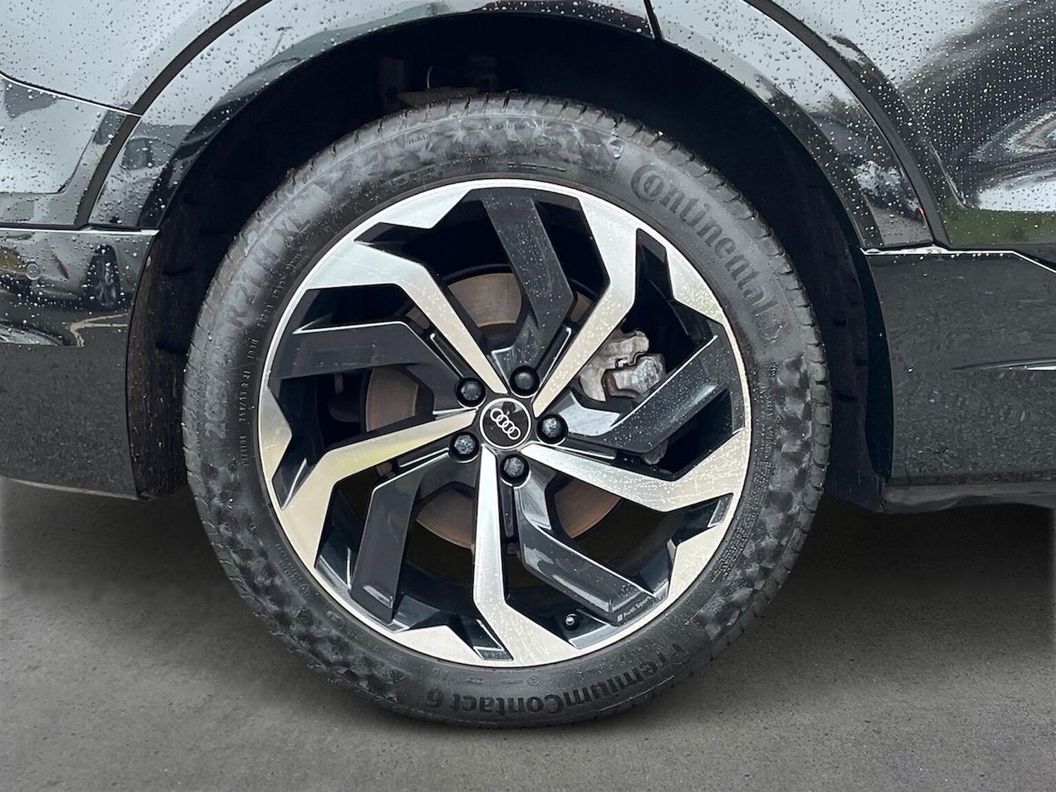 Used Audi e-tron 2021 for sale - 77024275: Photo 7