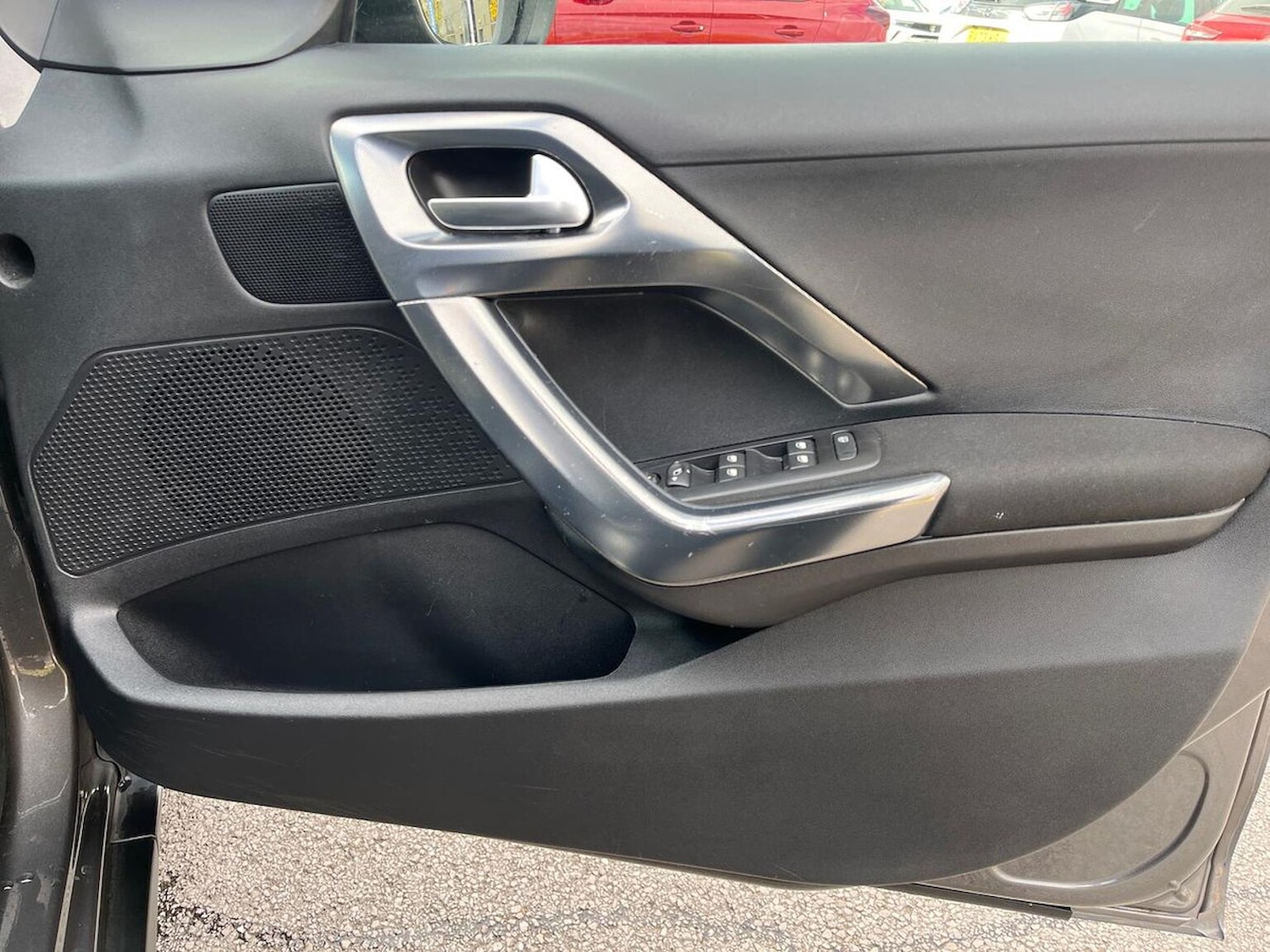 Used Peugeot 2008 2017 for sale - 76237011: Photo 47