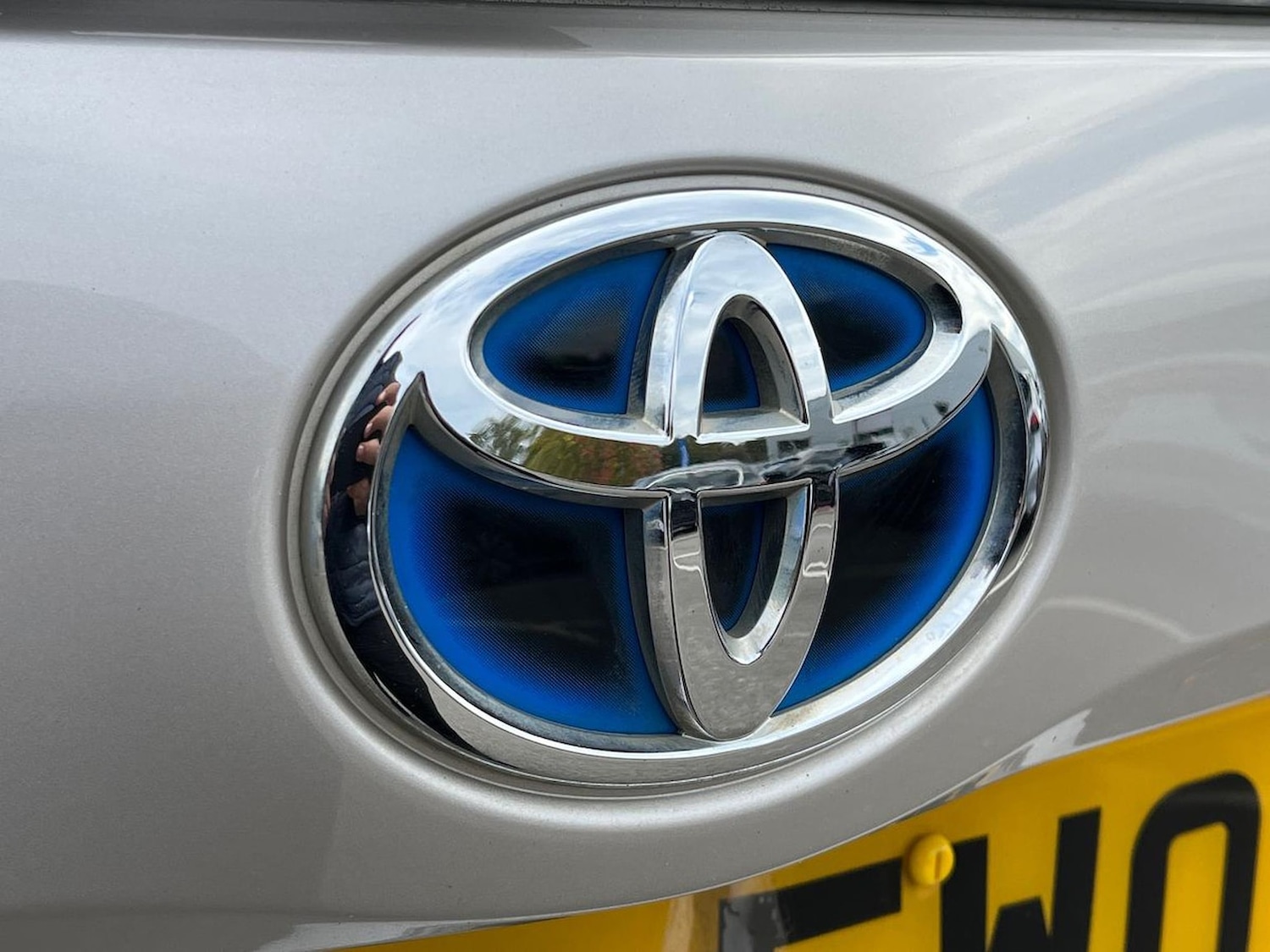 Used Toyota Prius+ 2020 for sale - 76504943: Photo 43