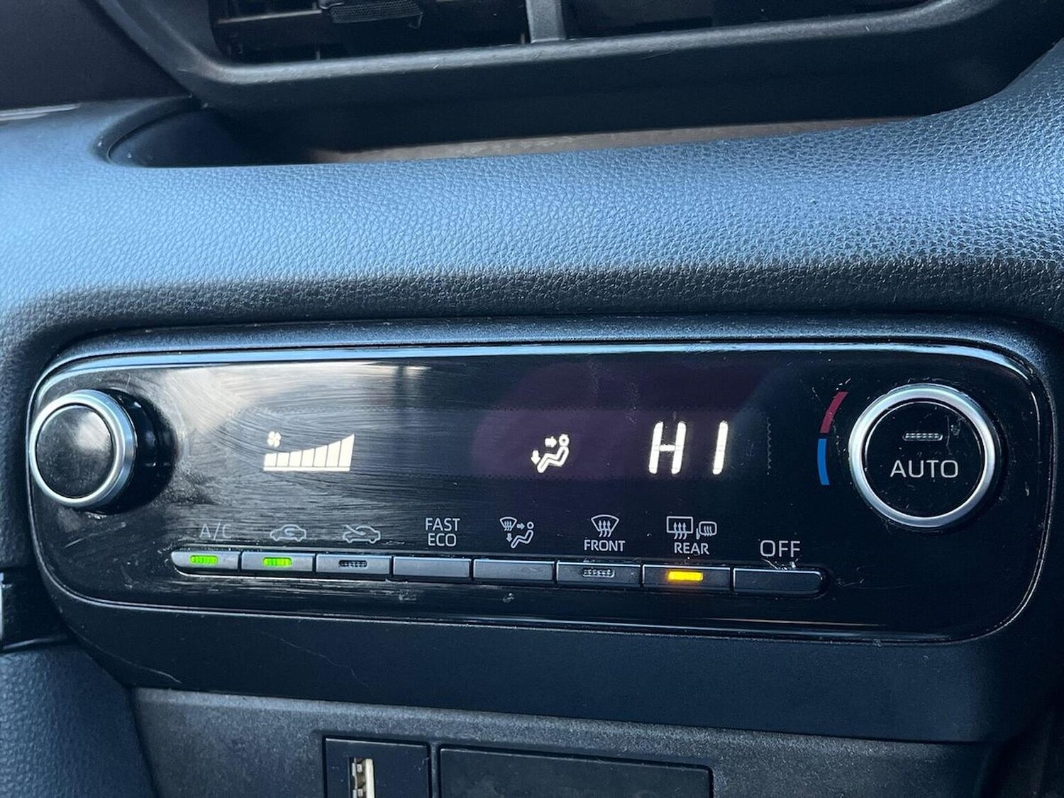 Used Toyota Yaris 2021 for sale - 77001846: Photo 13