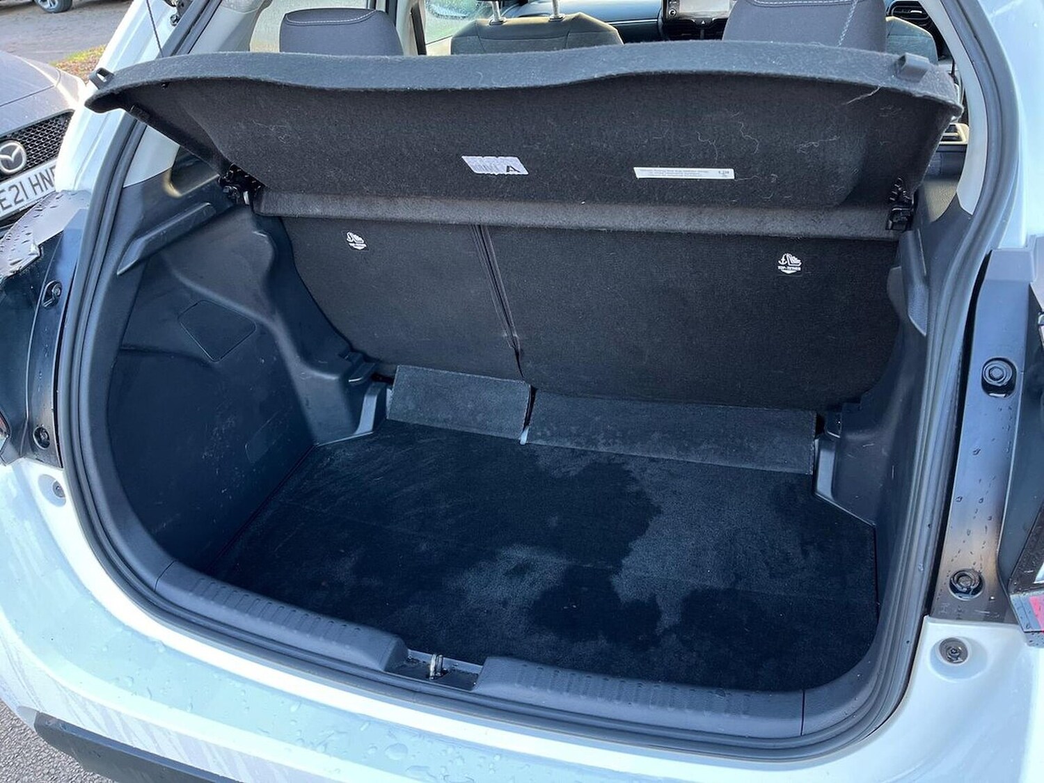 Used Toyota Yaris 2021 for sale - 77001846: Photo 18