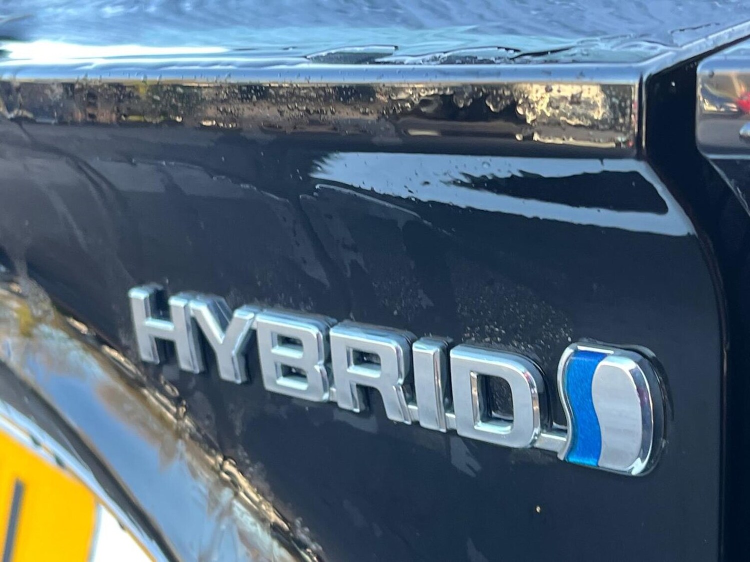 Used Toyota Yaris 2021 for sale - 77001846: Photo 42