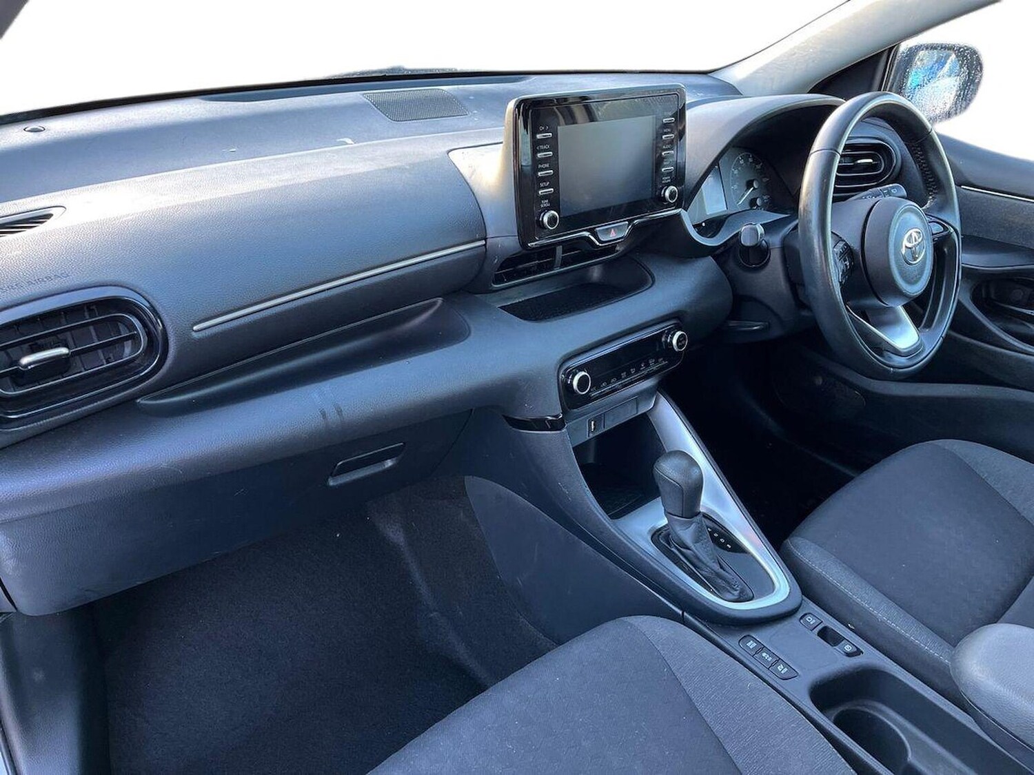 Used Toyota Yaris 2021 for sale - 77001846: Photo 8