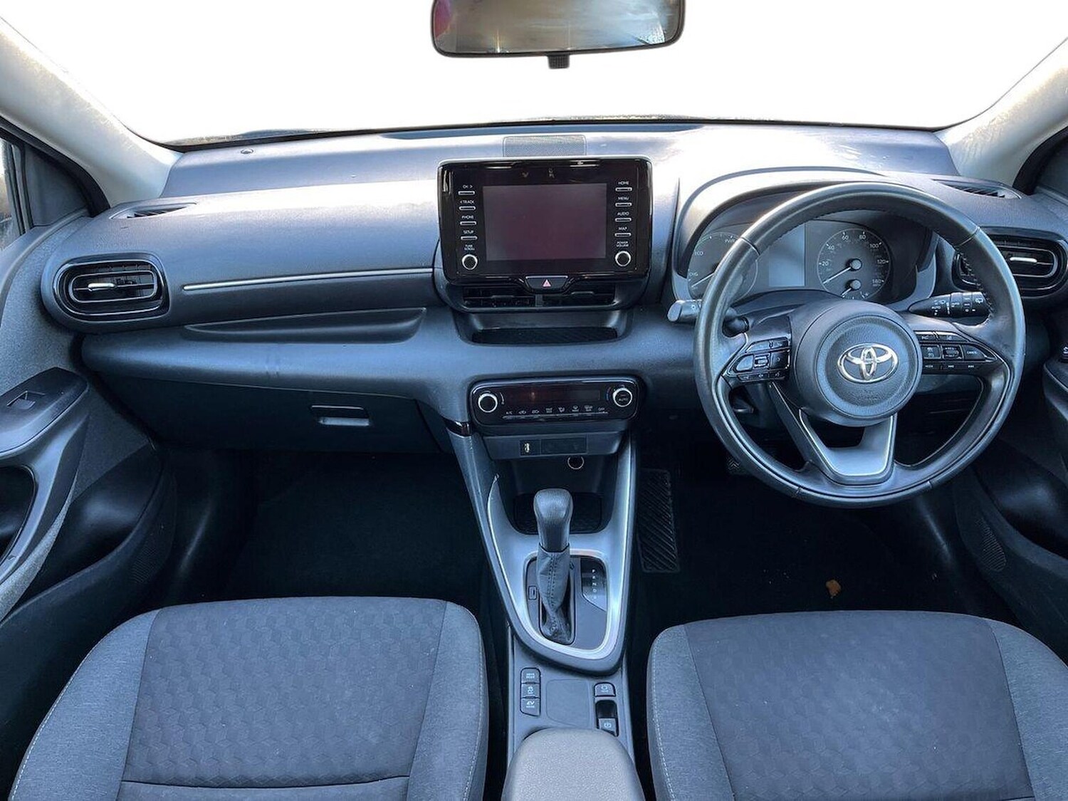 Used Toyota Yaris 2021 for sale - 77001846: Photo 9