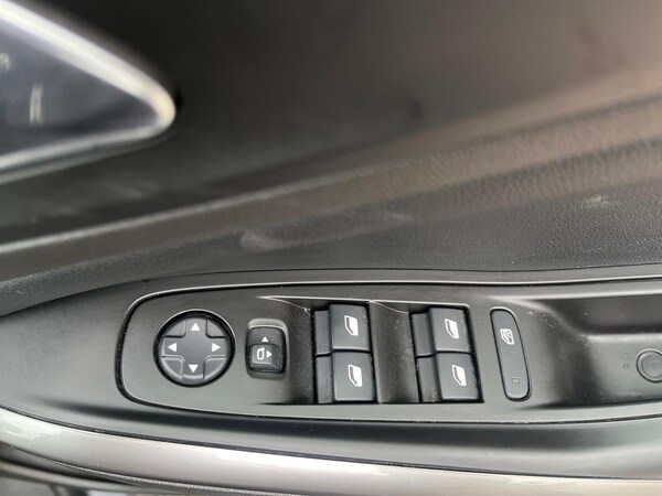 Used Vauxhall Grandland 2023 for sale - 76253719: Photo 21
