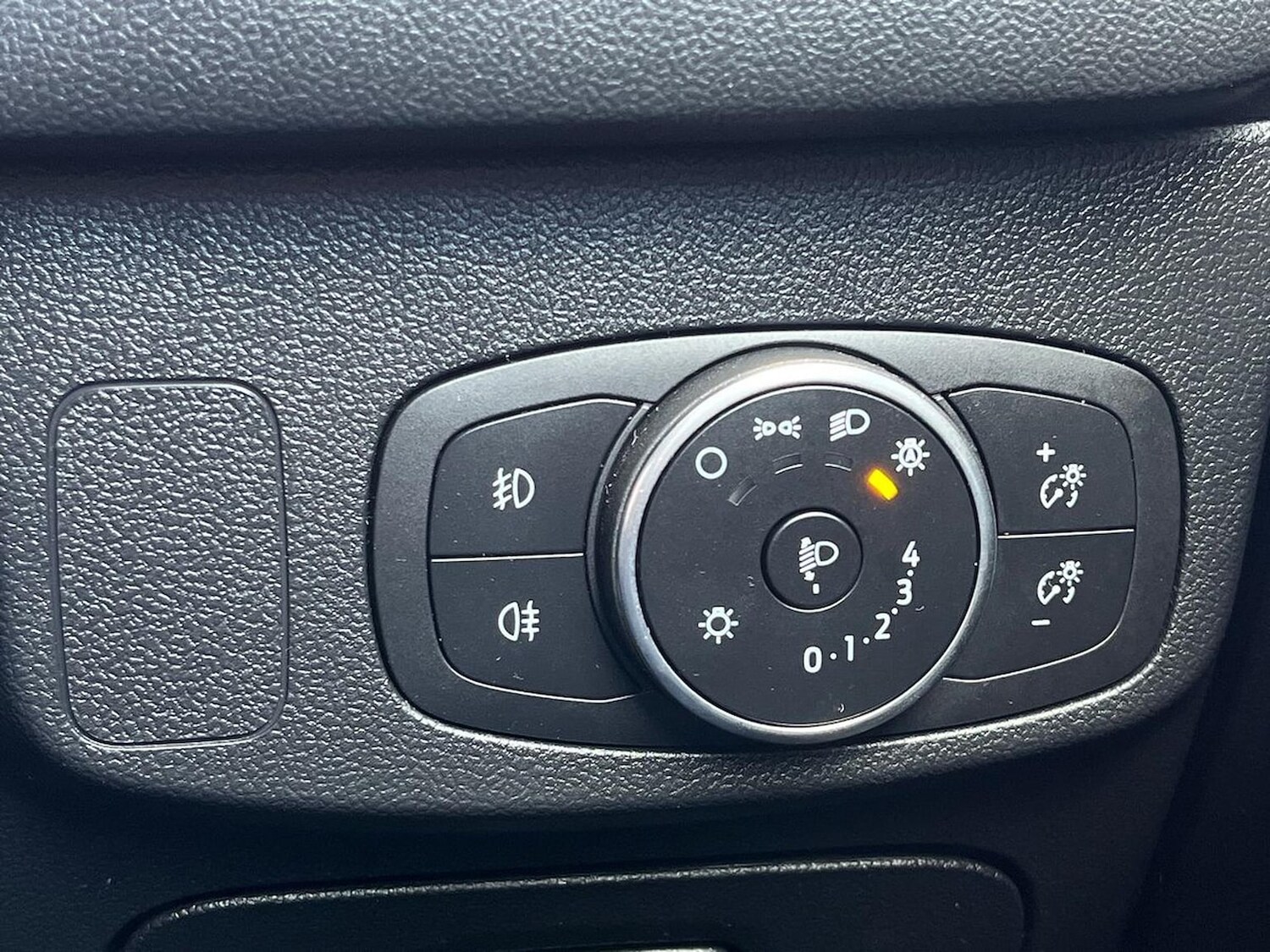 Used Ford Focus 2019 for sale - 78196532: Photo 24