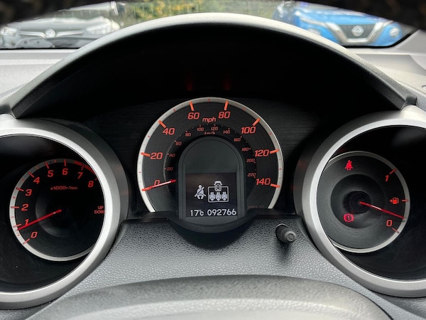 Used Honda Jazz 2014 for sale - 76144199: Photo 10
