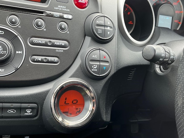 Used Honda Jazz 2014 for sale - 76144199: Photo 12