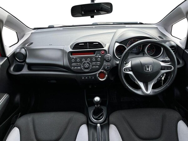 Used Honda Jazz 2014 for sale - 76144199: Photo 8