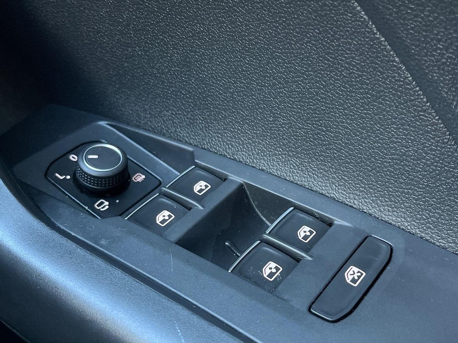 Used Volkswagen T-Cross 2021 for sale - 77008299: Photo 22