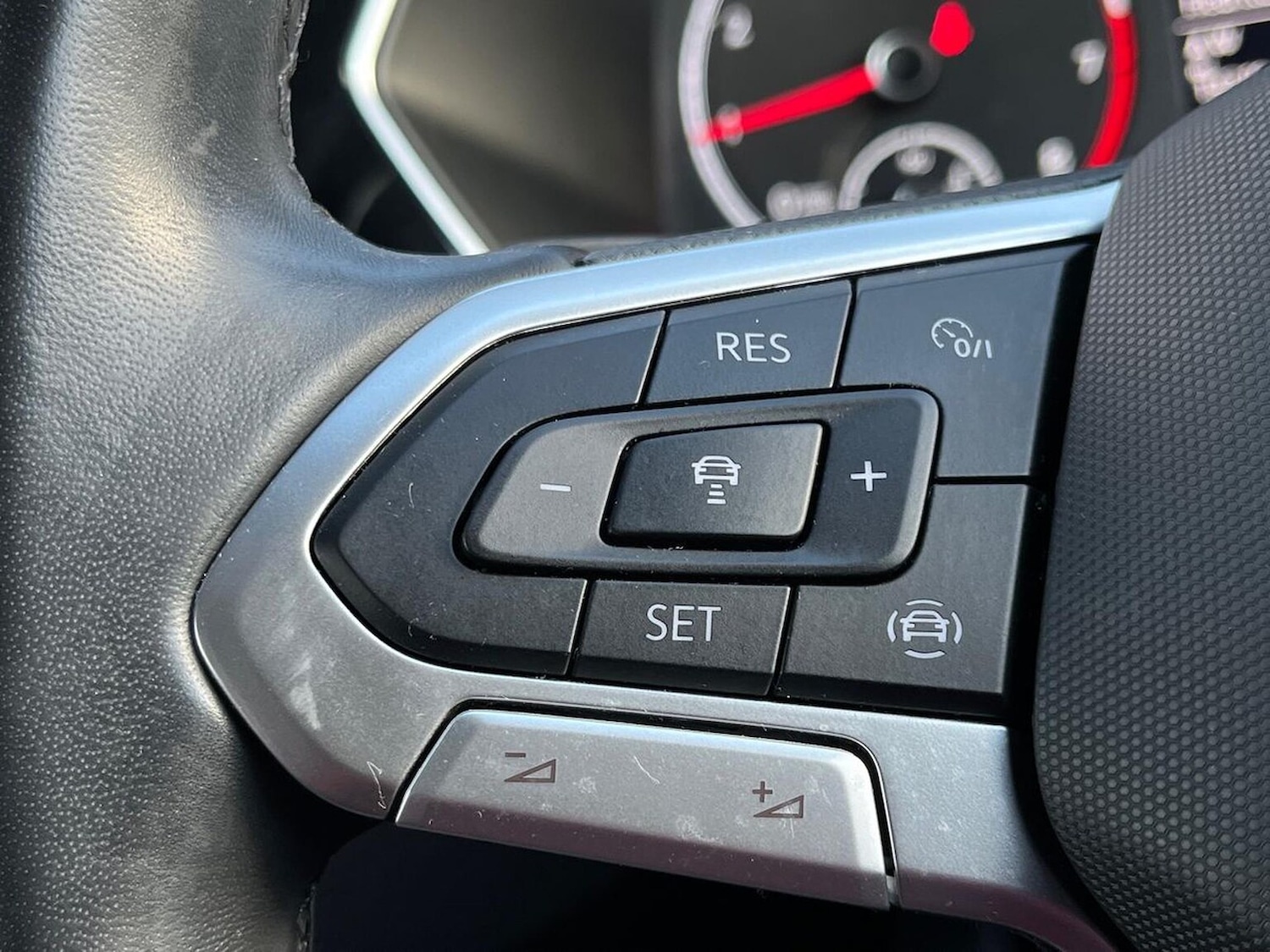 Used Volkswagen T-Cross 2021 for sale - 77008299: Photo 27