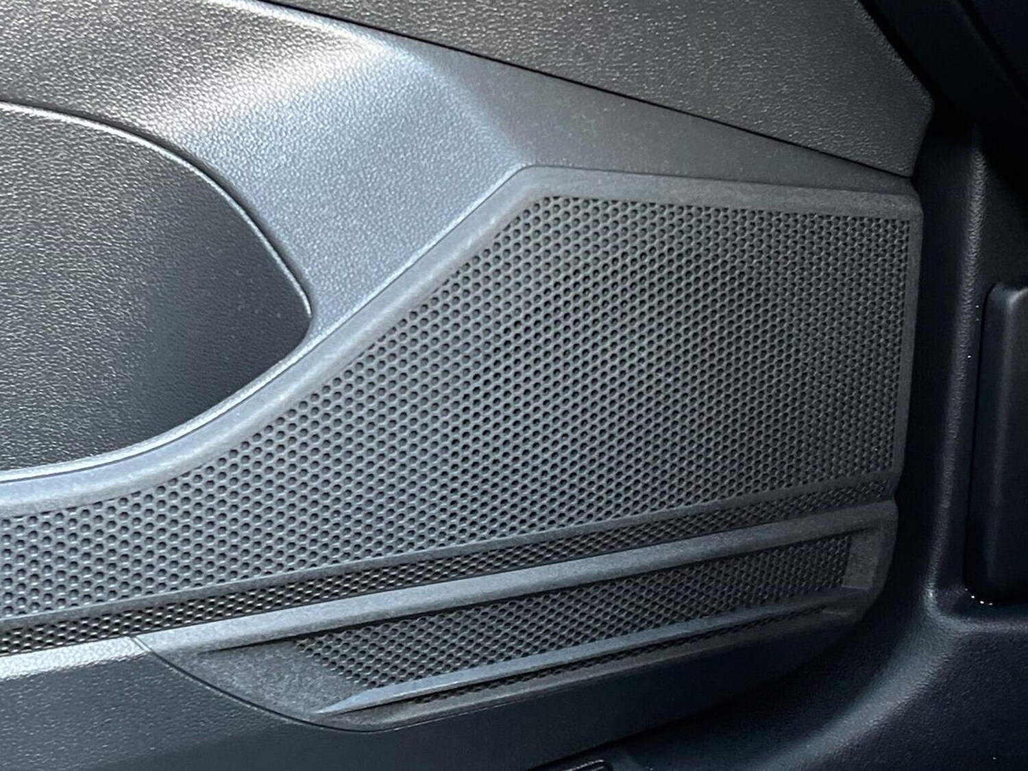 Used Volkswagen T-Cross 2021 for sale - 77008299: Photo 32