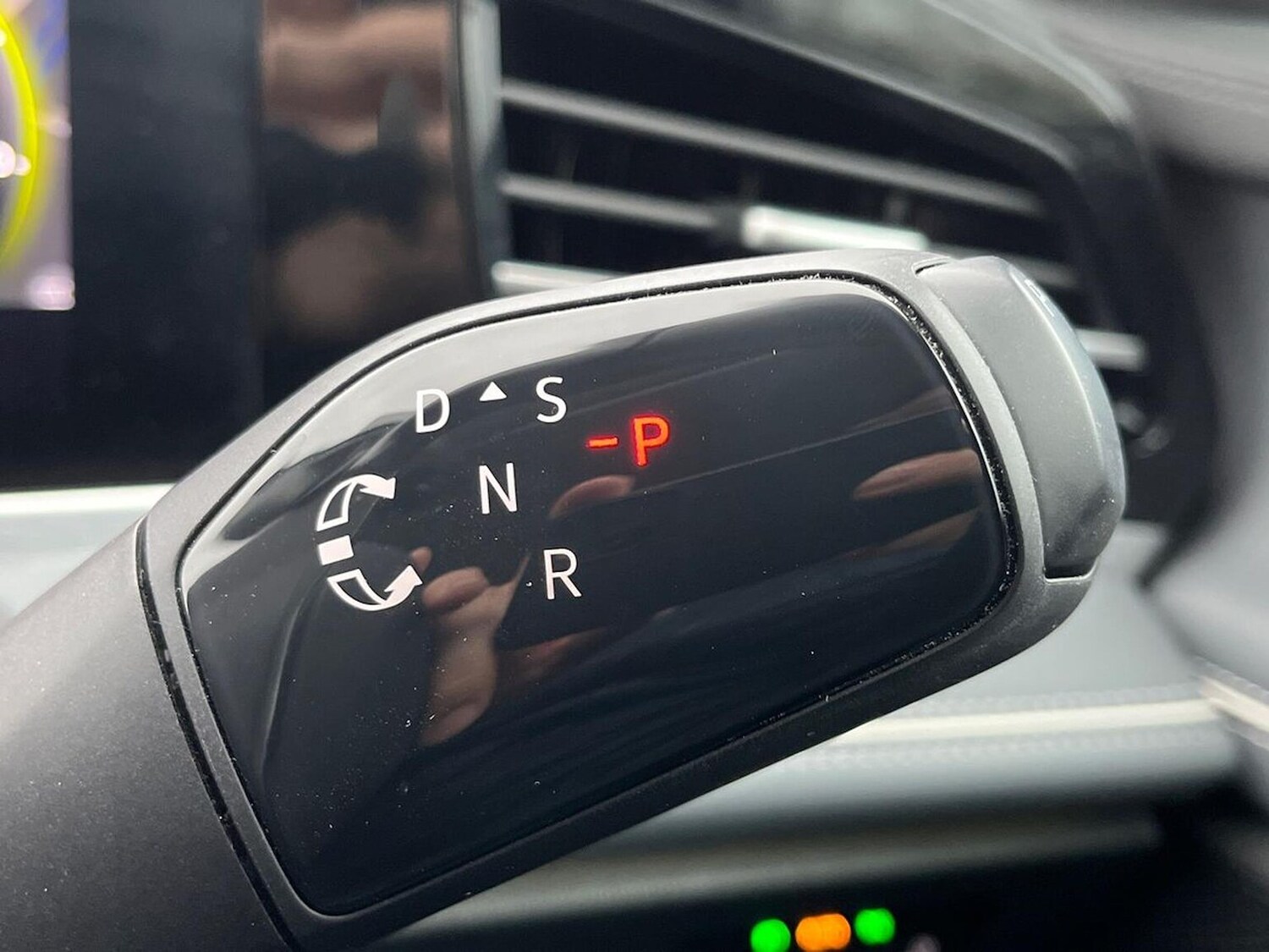 Used Volkswagen Passat 2024 for sale - 78196439: Photo 31