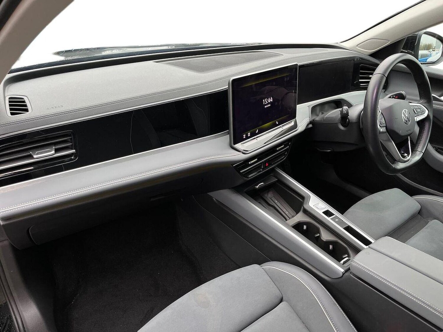 Used Volkswagen Passat 2024 for sale - 78196439: Photo 9