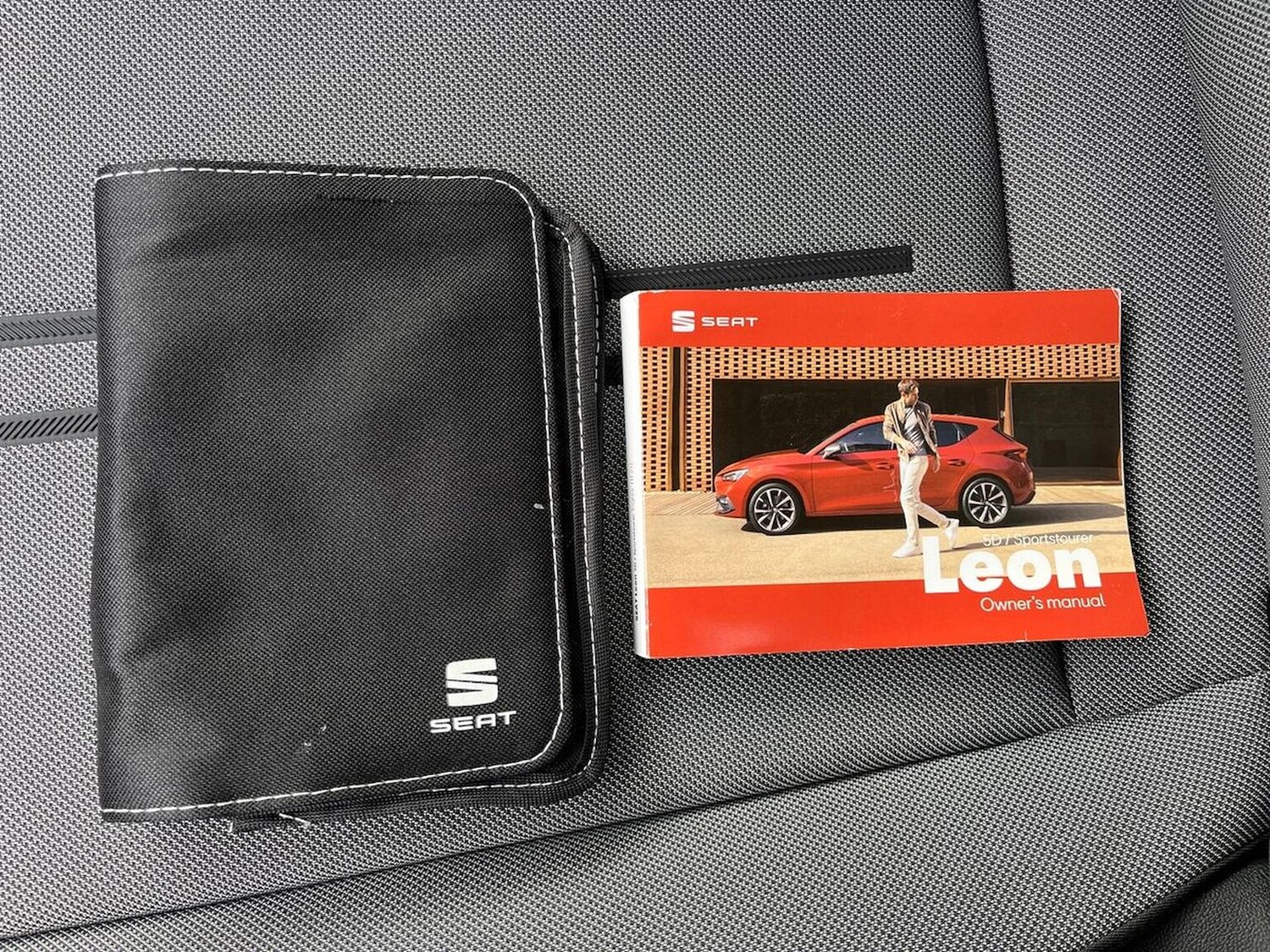 Used SEAT Leon 2022 for sale - 76725819: Photo 43