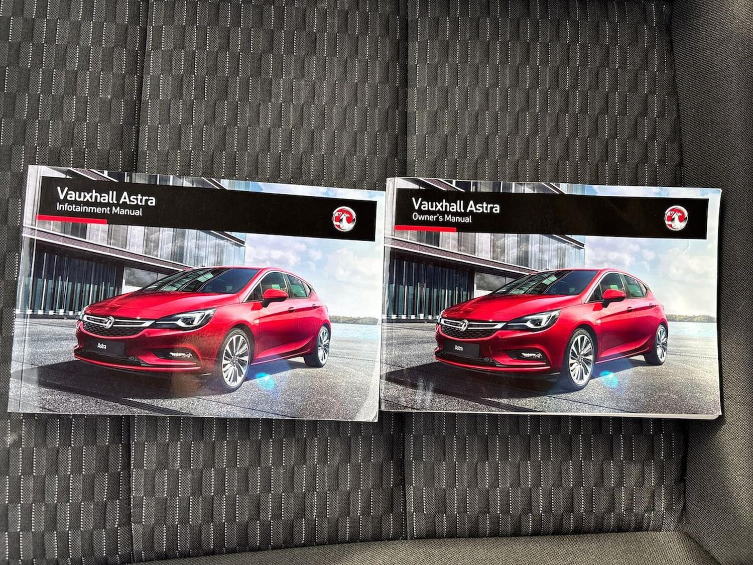 Used Vauxhall Astra 2017 for sale - 78196381: Photo 46