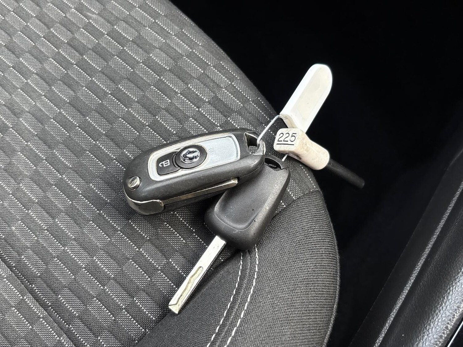 Used Vauxhall Astra 2017 for sale - 78196381: Photo 51