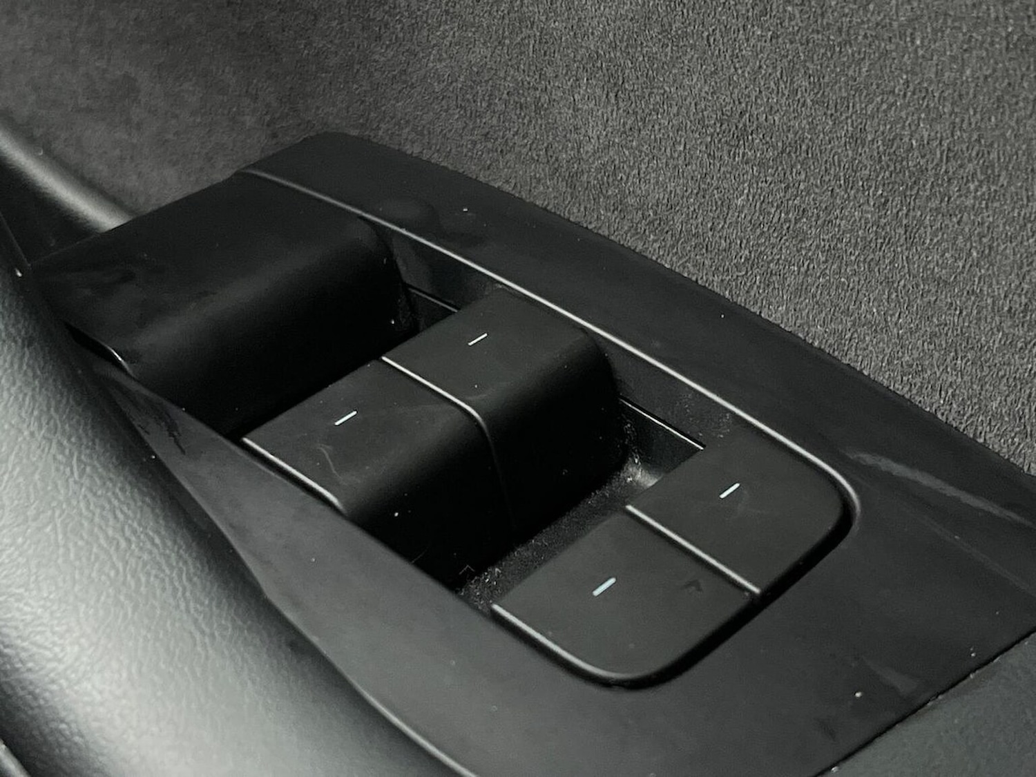 Used Tesla Model 3 2021 for sale - 76986939: Photo 22