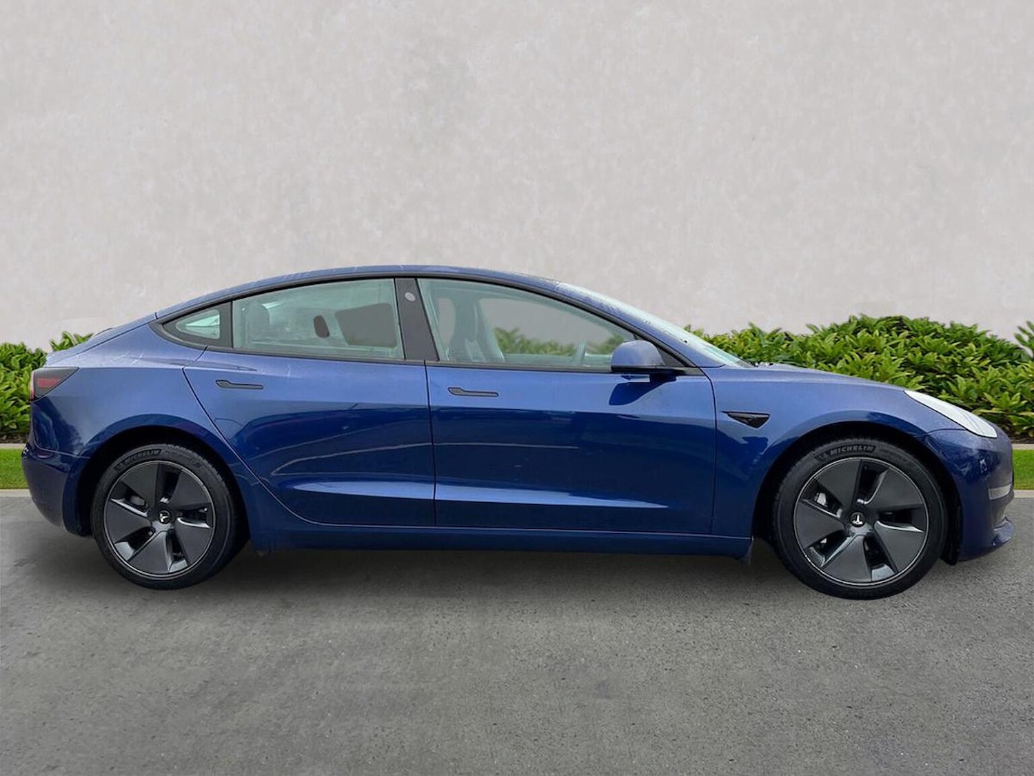 Used Tesla Model 3 2021 for sale - 76986939: Photo 3